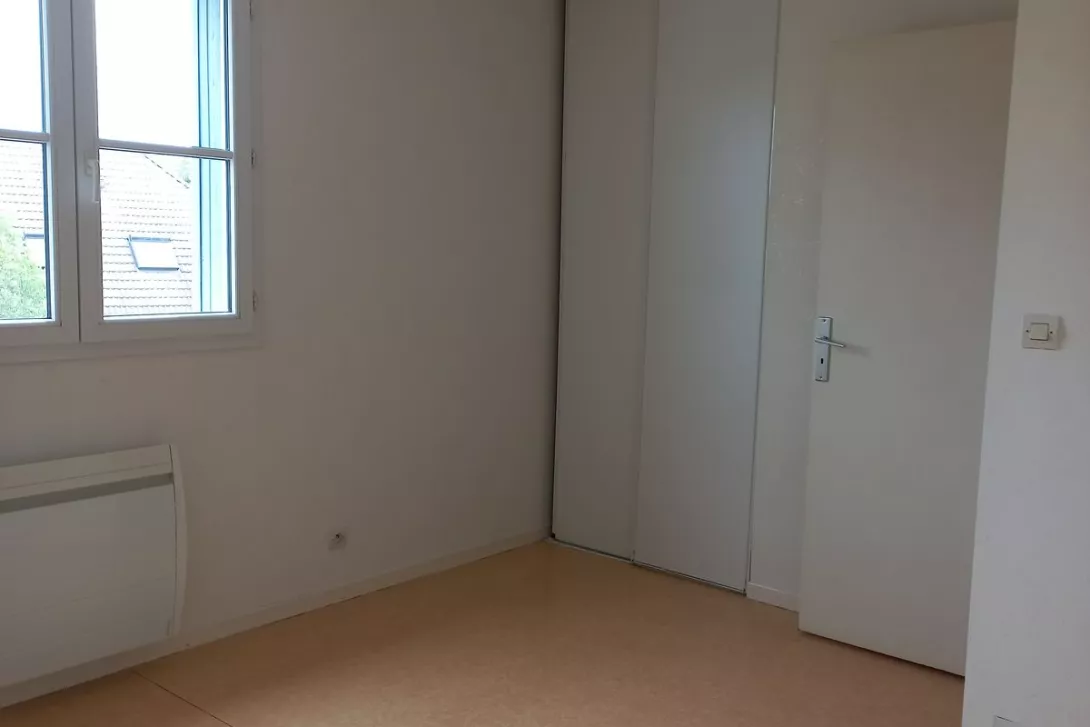  Achat maison T4  113.00m²  à Tours Sur Marne  (51150)  - ER.66345 - Galerie 7 - Ouvrir l'image en pleine taille