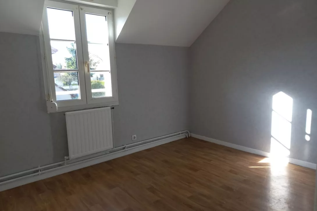  Achat maison T5  98.00m²  à Fere-Champenoise  (51230)  - ER.66354 - Galerie 8 - Ouvrir l'image en pleine taille