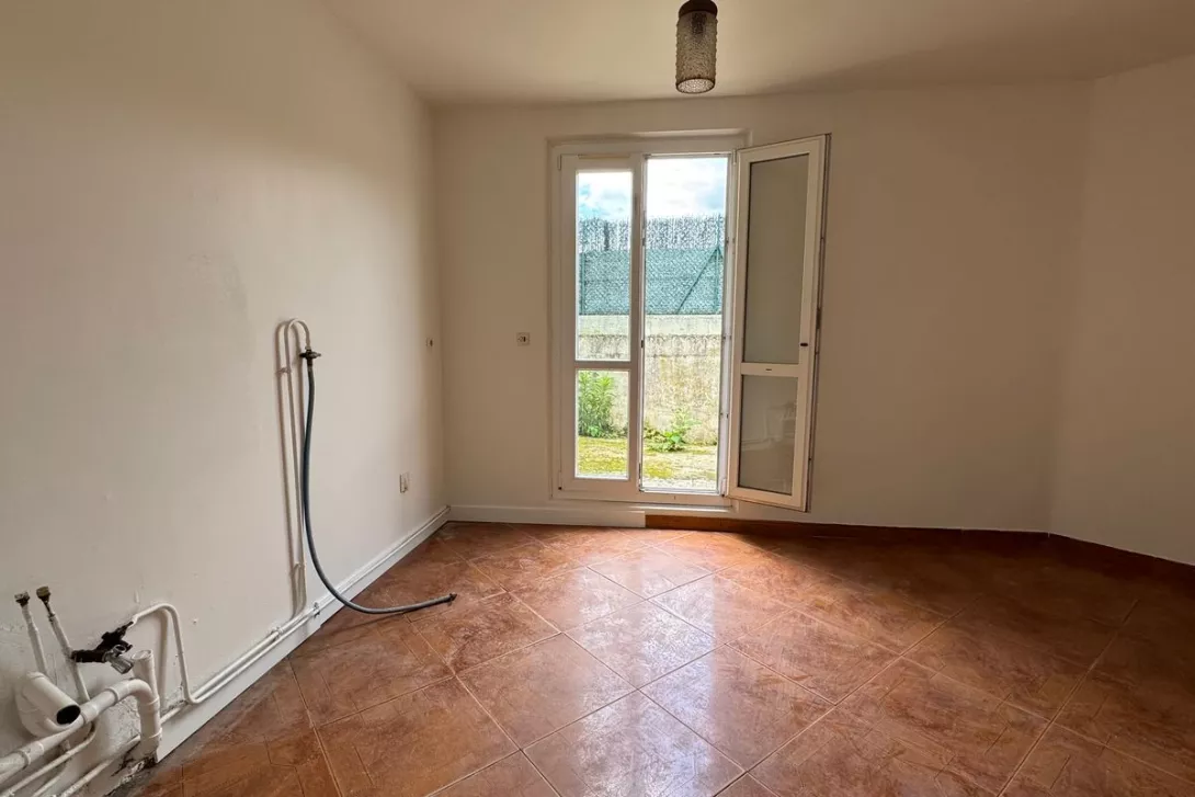 Achat maison T4  83.00m²  à Fismes  (51170)  - ER.80573 - Galerie 4 - Ouvrir l'image en pleine taille