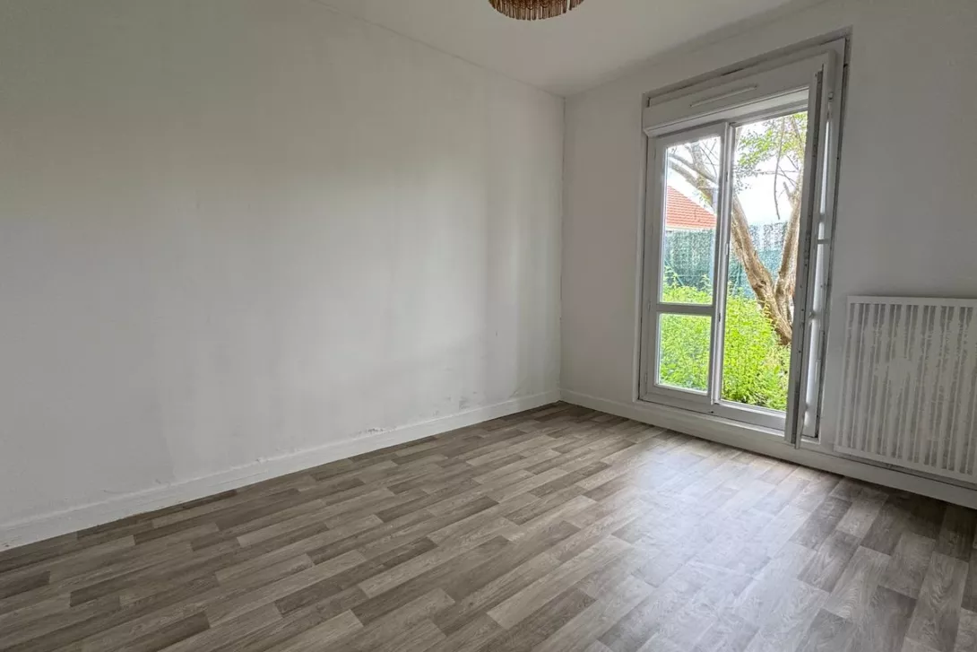  Achat maison T4  83.00m²  à Fismes  (51170)  - ER.80573 - Galerie 6 - Ouvrir l'image en pleine taille