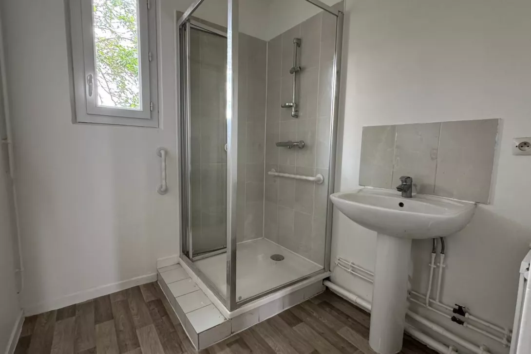  Achat maison T4  83.00m²  à Fismes  (51170)  - ER.80573 - Galerie 7 - Ouvrir l'image en pleine taille