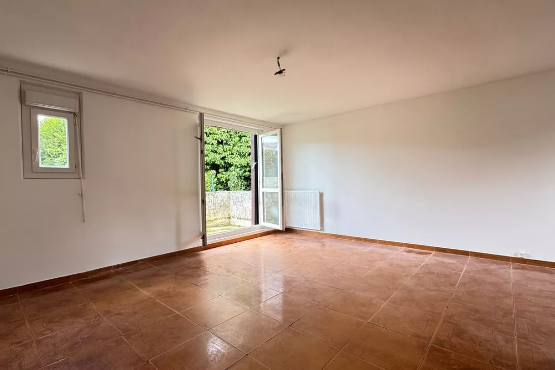 Achat maison T4  83.00m²  à Fismes  (51170)  - ER.80573 - Galerie 1 - Ouvrir l'image en pleine taille