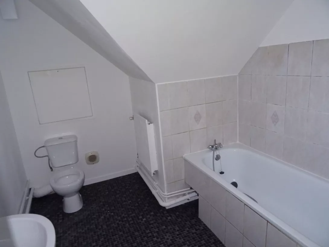  Location appartement T3  69.38m²  à Fismes  (51170)  - ER.80644 - Galerie 1 - Ouvrir l'image en pleine taille