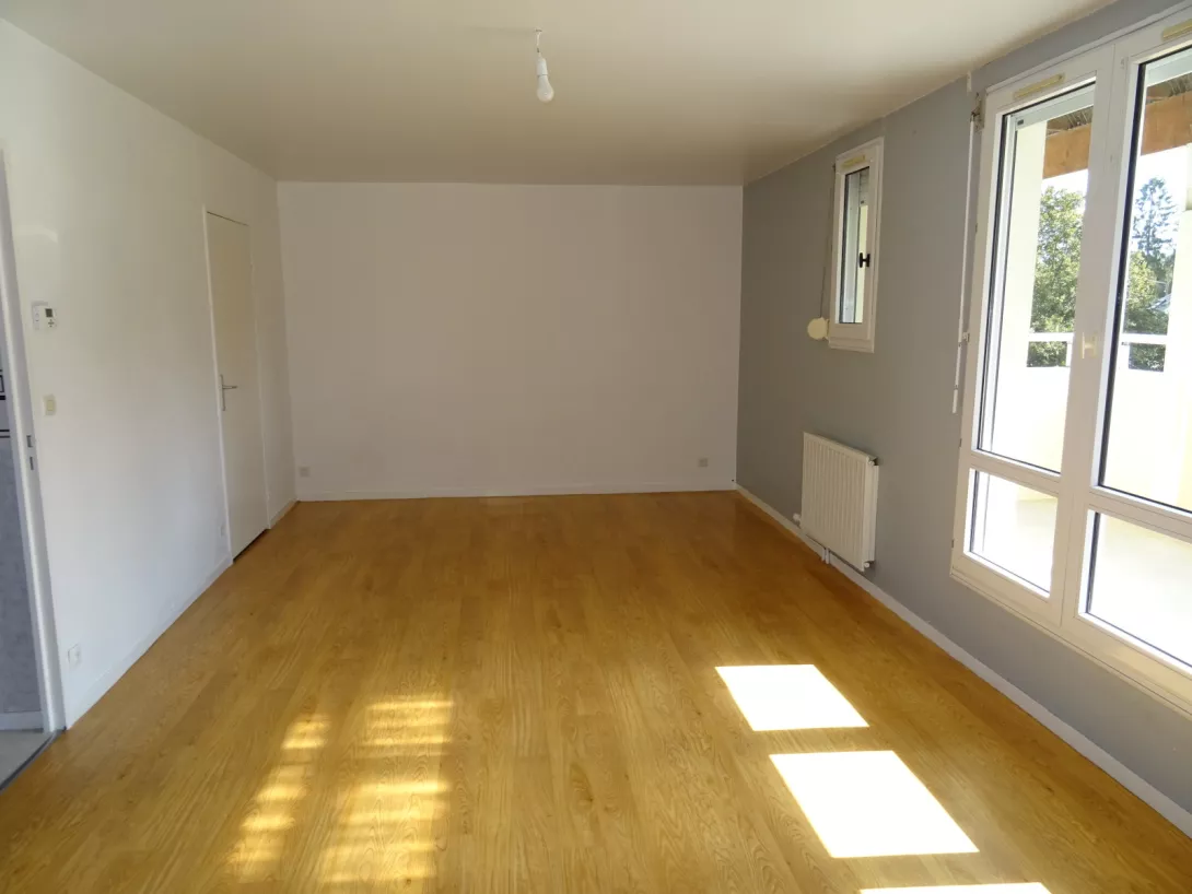  Location appartement T4  76.36m²  à Fismes  (51170)  - ER.80656 - Galerie 7 - Ouvrir l'image en pleine taille