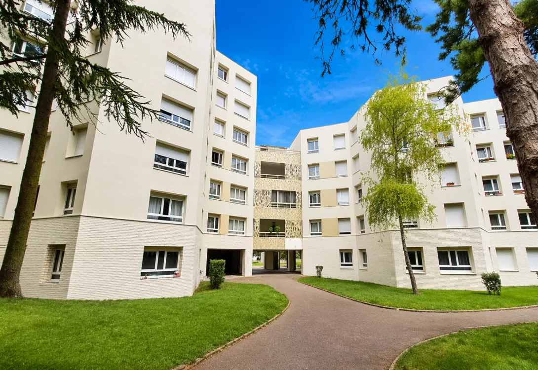  Location box  12.50m²  à Reims  (51100)  - ER.G0141.01163 - Galerie 1 - Ouvrir l'image en pleine taille