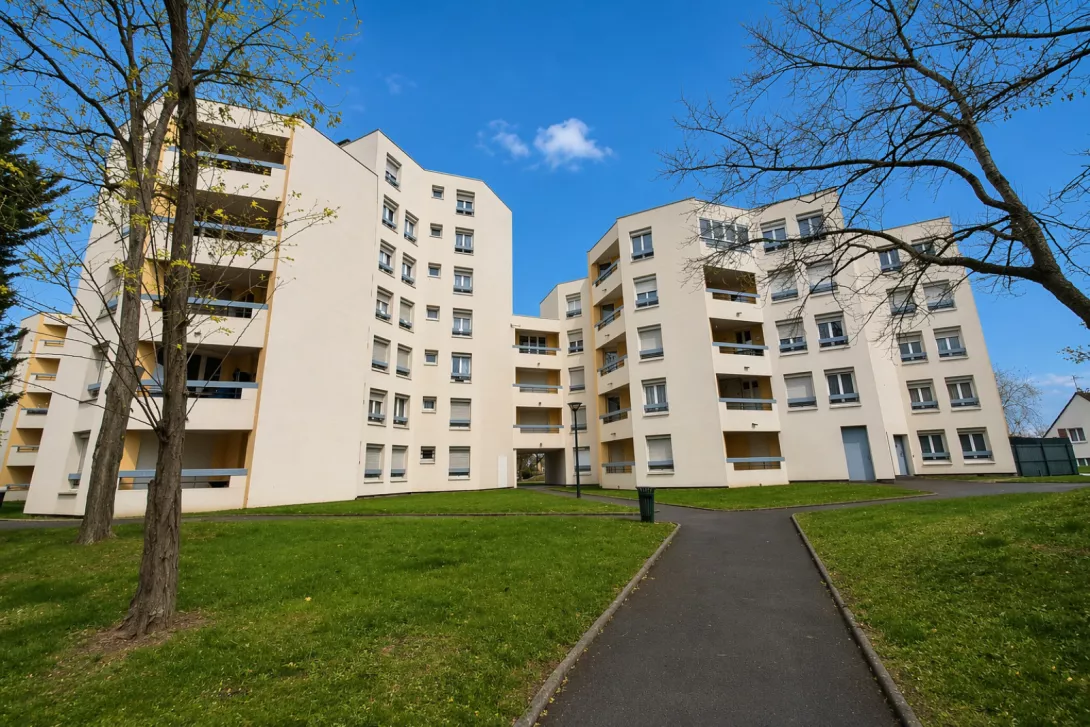  Location parking  11.00m²  à Reims  (51100)  - ER.G0158.03154 - Galerie 1 - Ouvrir l'image en pleine taille
