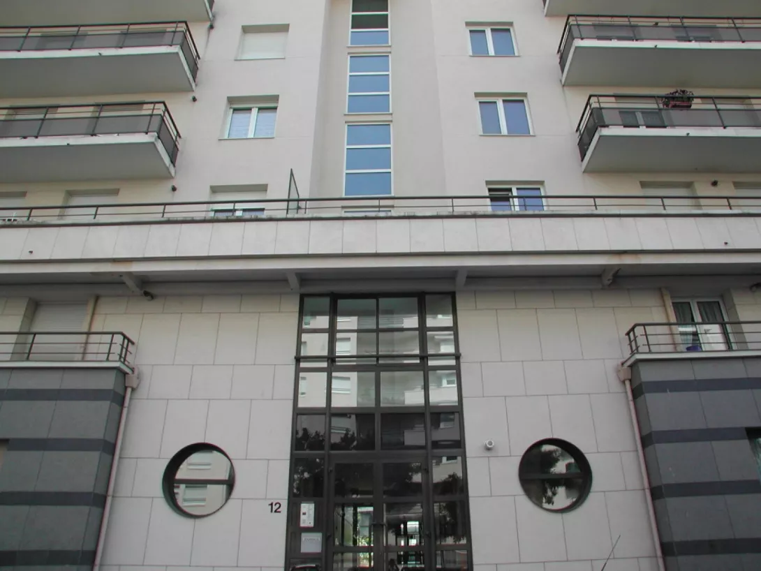  Location box  13.50m²  à Reims  (51100)  - ER.G0603.13001 - Galerie 1 - Ouvrir l'image en pleine taille