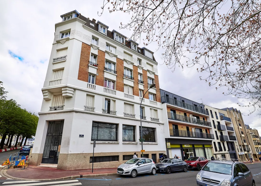  Location parking  12.00m²  à Fontenay-Aux-Roses  (92260)  - ER.G1808.01037 - Galerie 4 - Ouvrir l'image en pleine taille