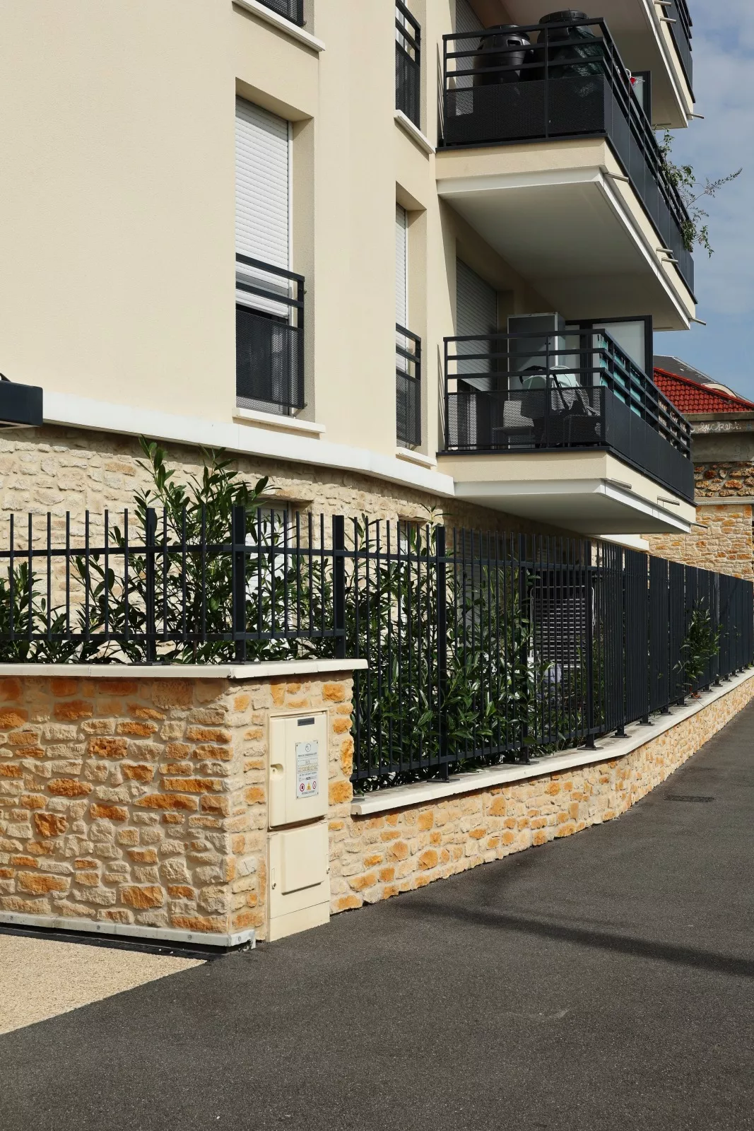  Location parking  12.50m²  à Pontault-Combault  (77340)  - ER.G2138.01045 - Galerie 4 - Ouvrir l'image en pleine taille