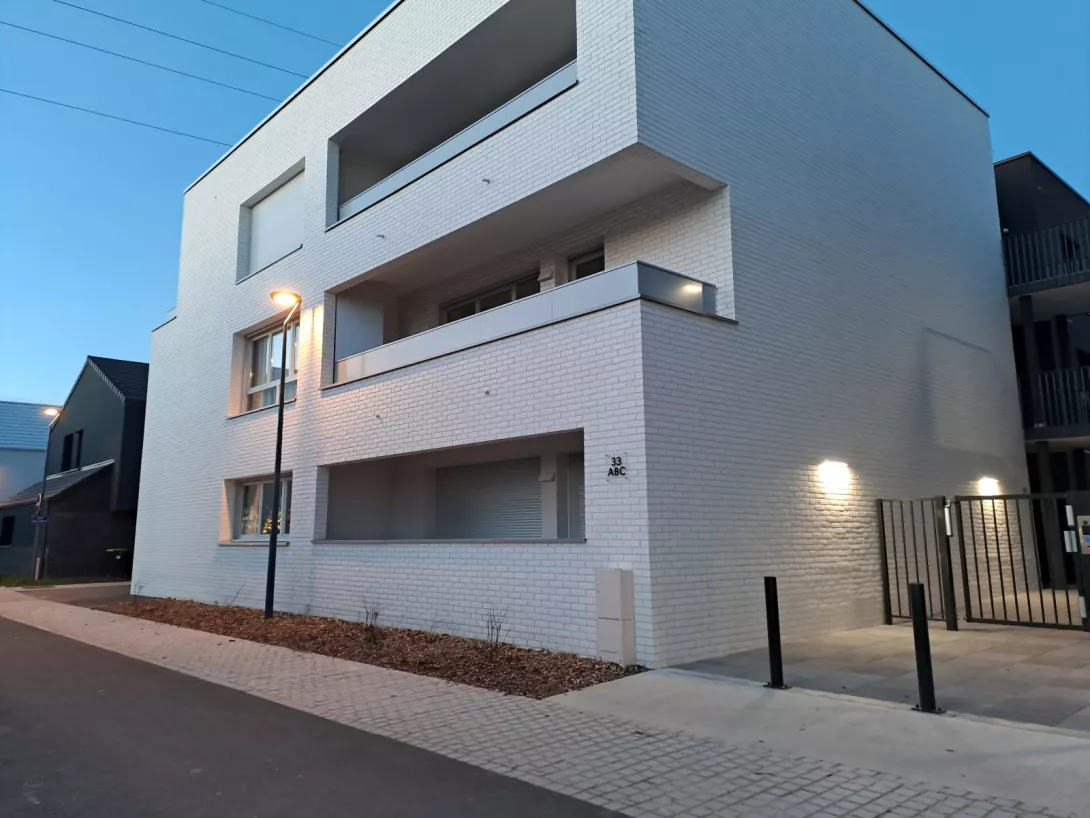  Location parking  16.50m²  à Tinqueux  (51430)  - ER.G2278.01001 - Galerie 1 - Ouvrir l'image en pleine taille